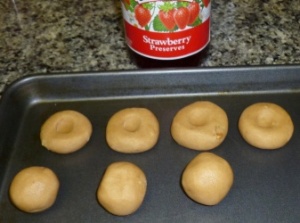 Preparation of Thumbprint cookies