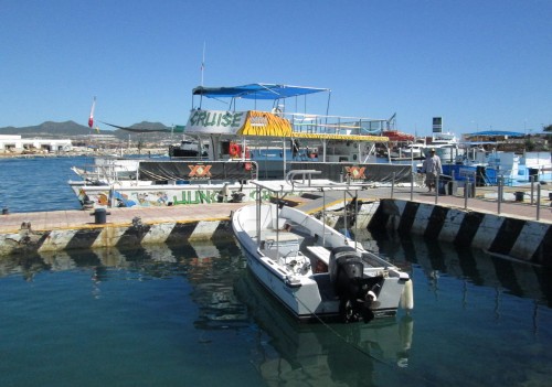 Double decker tour boat