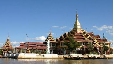 Phuang Daw U Pagoda